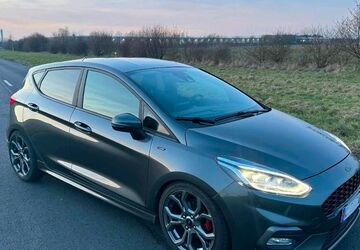Ford Fiesta 79.100 km 13.250 &euro; Köln 51145