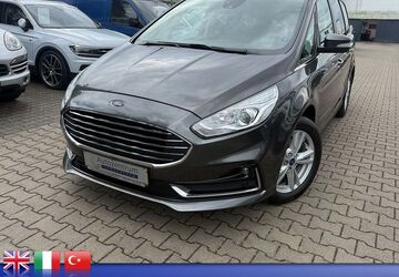 Ford Galaxy 124.963 km 19.950 &euro; Langenfeld 40764