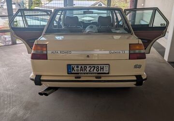 Alfa Romeo Giulietta 90.157 km 9.000 &euro; Köln 50827