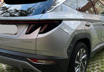 Hyundai TUCSON 150.000 km 15.800 &euro; Hürth 50354