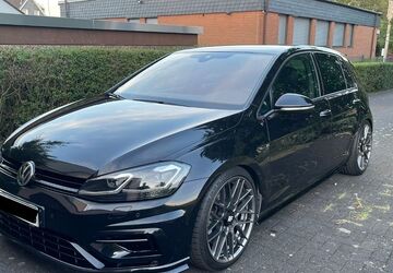 VW Golf 78.600 km 29.690 &euro; Solingen 42655