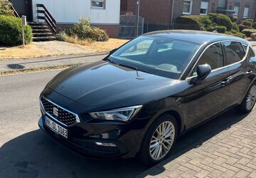 Seat Leon 58.000 km 17.500 &euro; Köln 50979