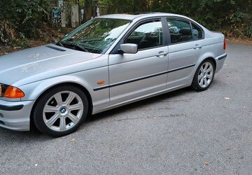 BMW 318 165.000 km 2.800 &euro; Erkrath 40699