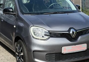 Renault Twingo 38.121 km 11.488 &euro; Radevormwald 42477