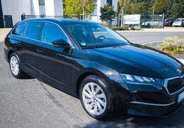 Skoda Octavia 34.407 km 27.370 &euro; Hilden 40724