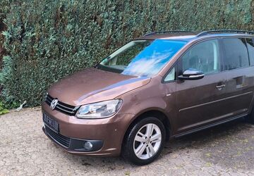 VW Touran 99.723 km 9.500 &euro; Overath 51491