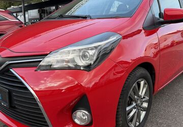 Toyota Yaris 83.295 km 8.999 &euro; Troisdorf (bei Köln) 53842
