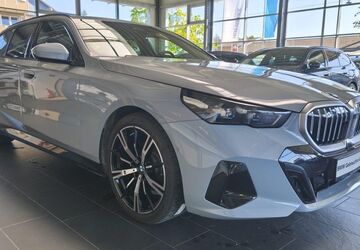 BMW 520 5.448 km 48.990 &euro; Langenfeld 40764