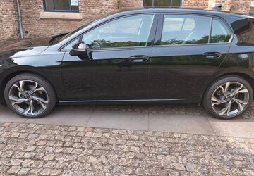 VW Golf 16.500 km 19.872 &euro; Bonn 53115