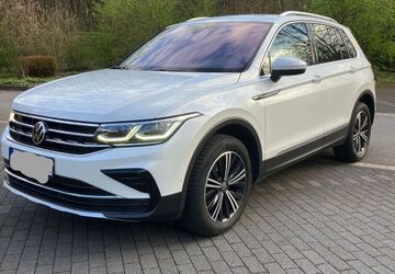 VW Tiguan 88.450 km 25.685 &euro; Wermelskirchen 42929