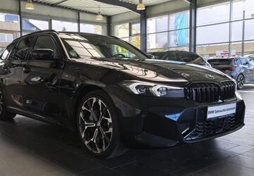 BMW 330 6.988 km 48.990 &euro; Langenfeld 40764