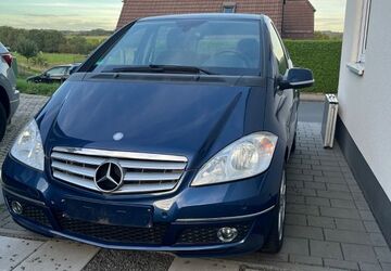 Mercedes-Benz A 160 94.000 km 3.900 &euro; Wipperfürth 51688