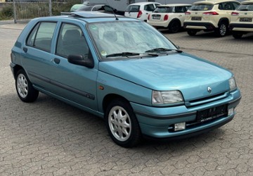 Renault Clio 51.860 km 6.950 &euro; Bornheim 53332