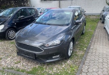 Ford Focus 84.021 km 9.950 &euro; Brühl 50321