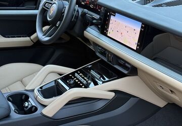 Porsche Cayenne 10.750 km 105.790 &euro; Frechen (bei Köln) 50226