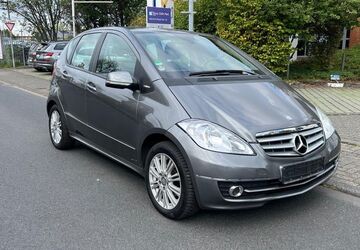 Mercedes-Benz A 150 131.000 km 4.999 &euro; Köln 50739