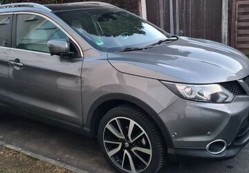 Nissan Qashqai 86.000 km 13.500 &euro; Hennef (Sieg) 53773