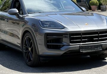 Porsche Cayenne 8.500 km 105.790 &euro; Frechen (bei Köln) 50226