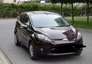 Ford Fiesta 128.922 km 2.950 &euro; Erkrath 40699