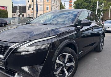 Nissan Qashqai 15.600 km 25.999 &euro; Siegburg 53721