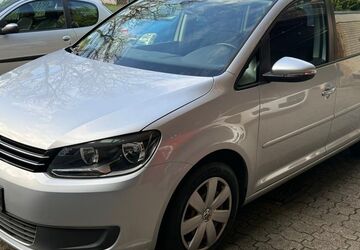 VW Touran 152.000 km 4.950 &euro; Hürth 50354