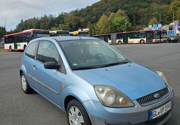 Ford Fiesta 125.000 km 2.200 &euro; Overath 51491