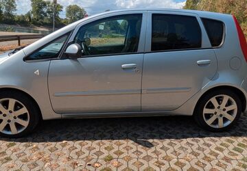 Mitsubishi Colt 199.800 km 1.800 &euro; Köln 51145