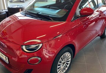 Fiat 500e 6.800 km 24.490 &euro; Langenfeld 40764