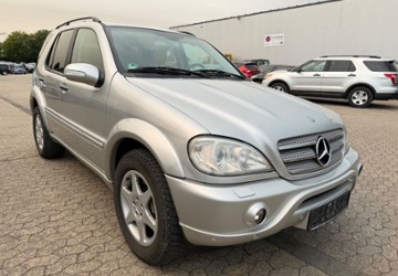 Mercedes-Benz ML 55 AMG 179.360 km 9.950 &euro; Bornheim 53332
