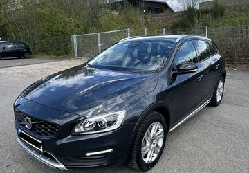 Volvo V60 Cross Country 100.500 km 16.600 &euro; Wiehl 51674
