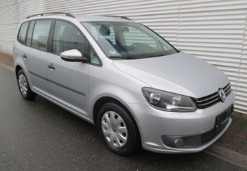 VW Touran 327.000 km 4.388 &euro; Köln 50933