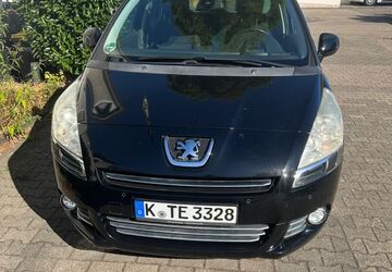 Peugeot 5008 193.505 km 3.900 &euro; Köln 50767