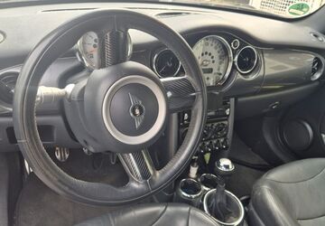Mini Cooper S Cabrio 126.500 km 7.599 &euro; Haan 42781