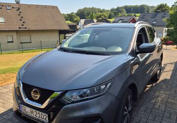 Nissan Qashqai 74.000 km 14.500 &euro; Wermelskirchen 42929