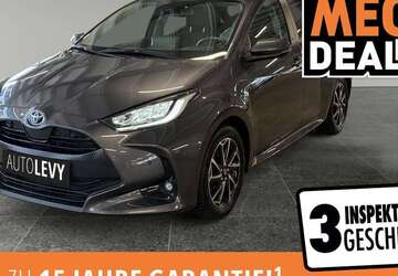 Toyota Yaris 57.652 km 17.970 &euro; Köln 50825