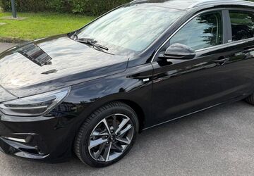 Hyundai i30 152.000 km 10.690 &euro; Langenfeld 40764