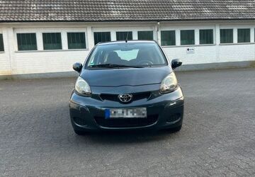 Toyota Aygo (X) 136.000 km 2.700 &euro; Engelskirchen 51766