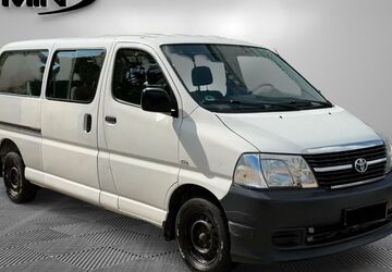 Toyota Hiace 245.000 km 9.990 &euro; Köln 51067