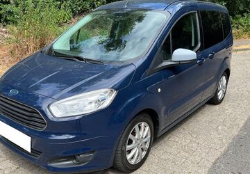 Ford Tourneo Courier 96.500 km 5.900 &euro; Leichlingen 42799