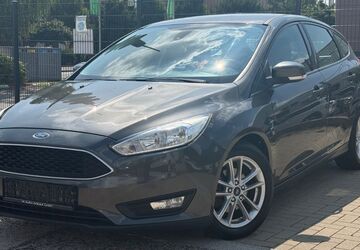 Ford Focus 112.000 km 8.900 &euro; Köln 51105