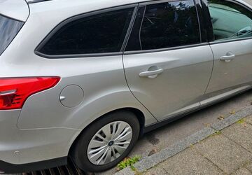 Ford Focus 149.500 km 5.299 &euro; Radevormwald 42477