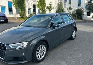 Audi A3 121.000 km 12.800 &euro; Solingen 42697