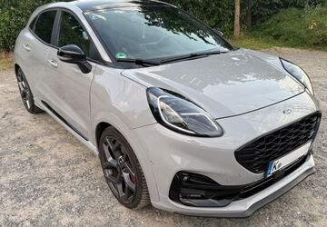 Ford Puma 26.500 km 22.299 &euro; Köln 51103