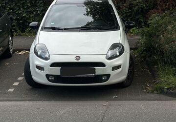 Fiat Grande Punto 113.000 km 2.399 &euro; Köln 51063