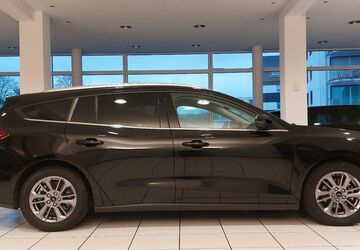 Ford Focus 47.000 km 18.250 &euro; Köln 51149