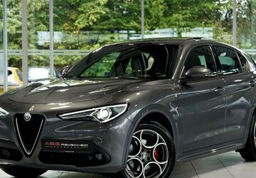 Alfa Romeo Stelvio 34.500 km 29.900 &euro; Remscheid/NRW 42855