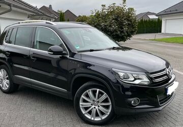 VW Tiguan 176.000 km 10.200 &euro; Wipperfürth 51688