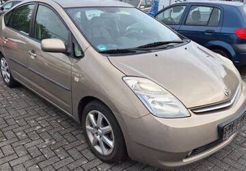 Toyota Prius 297.000 km 3.950 &euro; Wesseling 50389