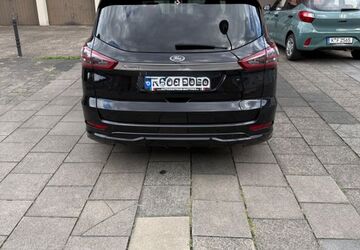 Ford S-Max 116.800 km 16.500 &euro; Köln 51107