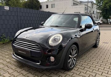 Mini Cooper Cabrio 181.945 km 8.999 &euro; Köln 50859